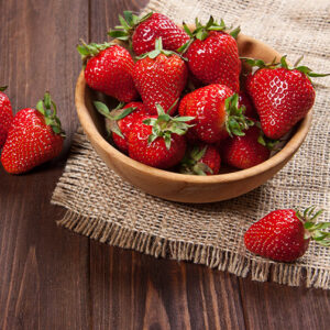 Strawberry : SEASCAPE bare root plant